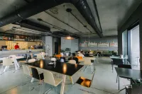Quadrum Hotel