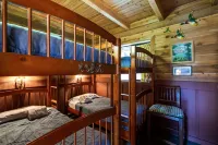 Mt. Baker Rim Cabin #44 - A Cozy Rustic Cabin with Modern Charm