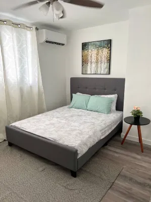 Central park inspired 1 BR w pool & yard games