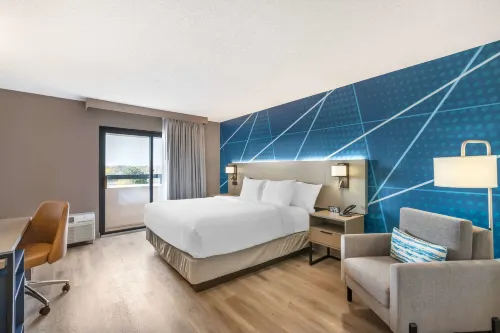 Comfort Inn & Suites Arlington Heights - Buffalo Grove