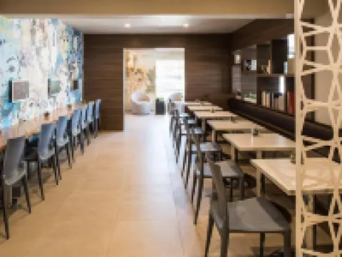 ザ ディラン アット SFO ミルブレーのホテル