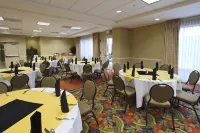 Hilton Garden Inn Oxnard/Camarillo - breakfast