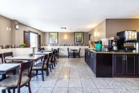 Quality Inn & Suites Yorkton - Pools