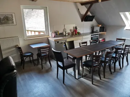 Ferienhaus "stahlbergblick" in Ruhiger Lage Отели рядом с достопримечательностью «Югендхерберге Бург Шталек Бахарах»