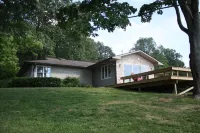 Lake front peace - Trinity Lake House