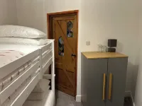 Rennovated 2 bed dog friendly cosy cottage in central Wells Hotels in Wells