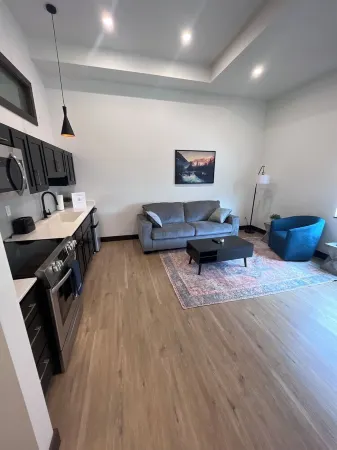 Studio Aparment New Glacier National Park- 104 Отели рядом с достопримечательностью «Montana Vortex and House of Mystery»