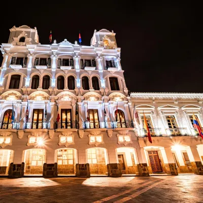 Plaza Grande Hotel Hotels near Theatre Square