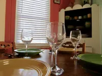 Vibrant 2 Bedroom Home, Conveniently Close To The New River Gorge National Park.