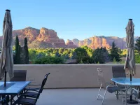 Best Views! Near Hiking/Biking Trails, Golfing, Wine Tasting, Swimming, Spas