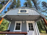 Casita 1, Tiny Home in Wood Area, 1 Mile From Glacier Entrance- 2 Guests