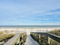Renovated retreat w/ private beach access, short drive to Historic District