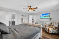 Modern Farmhouse Cottage