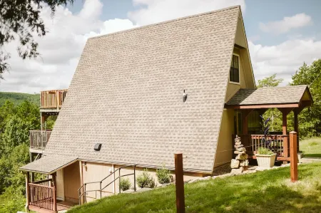 Secluded A-Frame Cabin in the Tri-Peak Area of The Natural State