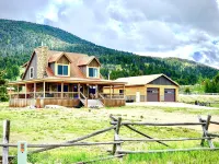 MODERN RUSTIC CABIN WITH WATER ACCESS AND BOAT DOCK [SLEEPS 17] Hotels near Hebgen Lake