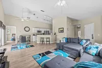 Peaceful home with Pool Dog friendly 4 Bedrooms 3 Bathrooms backyard view water.