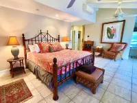 Oceanfront-View Home Ideal Location Fully Equipped カラパキビーチ周辺のホテル