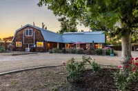 Cozy Lux Barnhouse in Paso Robles San Luis Obispo O'Sullivan Aaf 주변 호텔
