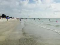 DIRECTLY ON BEACH - ST PETE BEACH  PASS-A-GRILLE  - Awesome Sunsets from Balcony Hoteles en St. Pete Beach