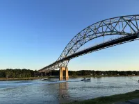 ⭐️NO SHARKS here! 🦈 NO BRIDGE traffic! 🚘 ONSET, MA is all tranquility. 🧘‍♀️