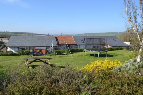 Converted barn with hot tub in north devon - Country Houses