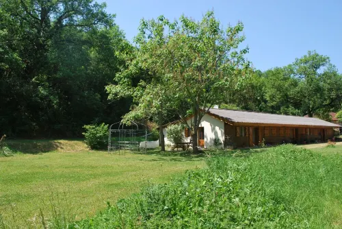 Les Cigales II Hotels in Lamothe-Fenelon