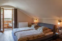 "Almrausch" holiday apartment - Gasthof Zipflwirt Hotels near Rotwand