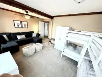 South Grand Lakefront w/ Hot Tub, Dock & Game Room