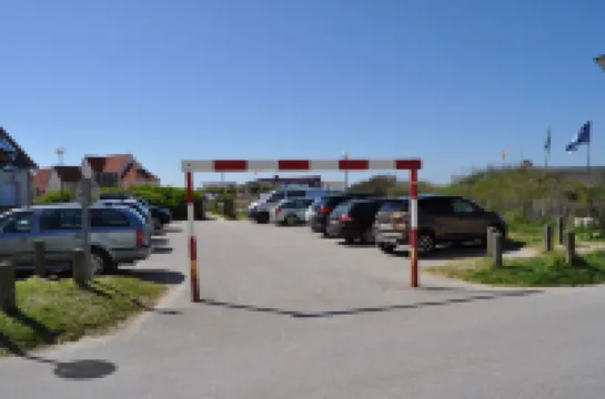 Waterfront - Modern apartment 4 people - 20 m from the beach Hotels in Wissant