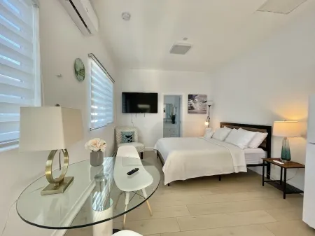 Business 5B4B Facebook Stanford