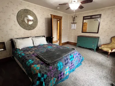 Charming Historic 5-Bedroom Home in Prime Location Hotels near Laramie Historic Railroad Depot