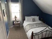 Just off Main near Taylors Mill - CLEAN & COMFY