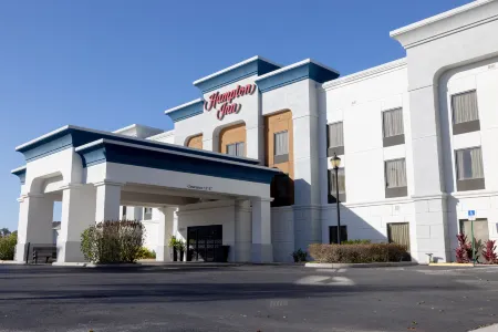 Hampton Inn Dade City - Zephyrhills Отели в г. Зефирхиллс