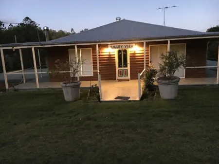 Valley View Отели в г. Кабулчер