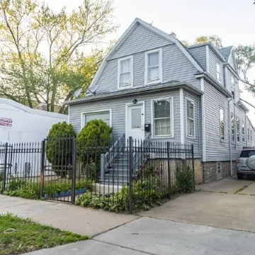 Exquisite Rogers Park 1bd/1bath Apt. Near Evanston