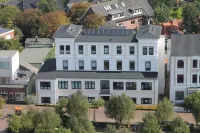 Villa Patricia 보르 쿰 공항 주변 호텔