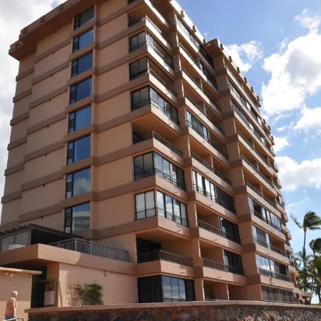 Relax and Enjoy Spectacular Oceanfront Views!