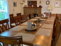 Trail Side Inn 4 bed 2 bath with trail access to 4 Hatfield-McCOY trails system