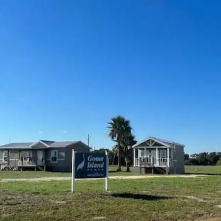 Goose Island Flats -The Whooping Crane 2BR 2B