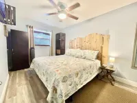 2 Bedroom in Indian Rocks Beach, FL - Gulf Side Complex w/ Direct Beach Access
