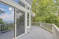 Relaxing Hiawassee Retreat in North Georgia