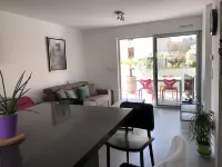 T2 Vacances et Cures Avec Terrasse EN Centre Ville Hotels in Aix-les-Bains