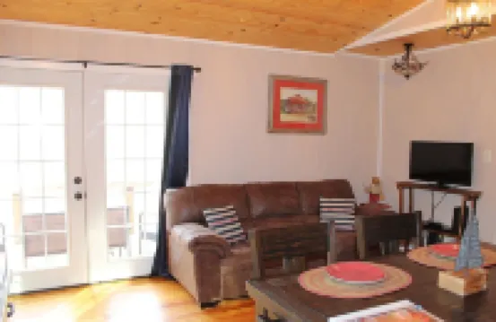 Simply Sailing - A Cottage In The Trees