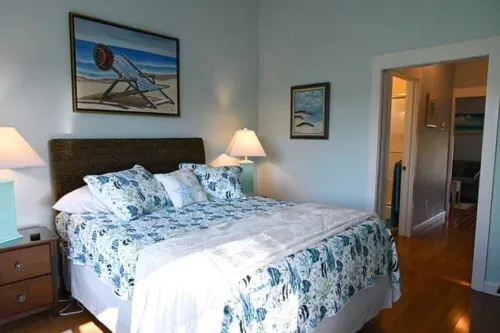 The Treehouse by the sea!