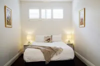 Historic Central Launceston  Getaway: 5 mins from Charles St. Cafe's
