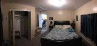 3 bed 2 bath house w/ covered parking spot and fenced backyard. - Bintang 3