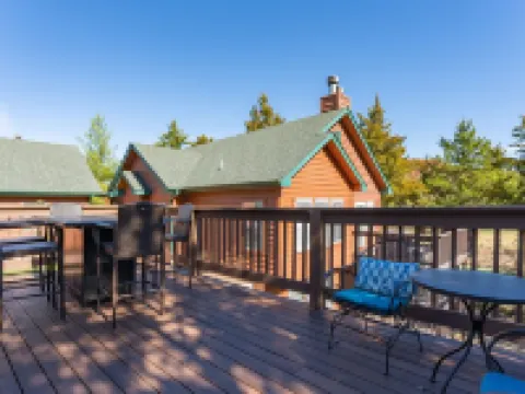 4BR/3BA Old Kinderhook Family Gathering and Golfing Getaway!!! 拉塞爾酒店