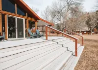 Missouri River Getaway- Riverfront