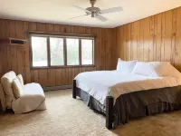 Your Northwoods Waterfront Getaway - Alojamientos