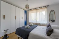 House with terrace 10Chb 10min heart of Lyon